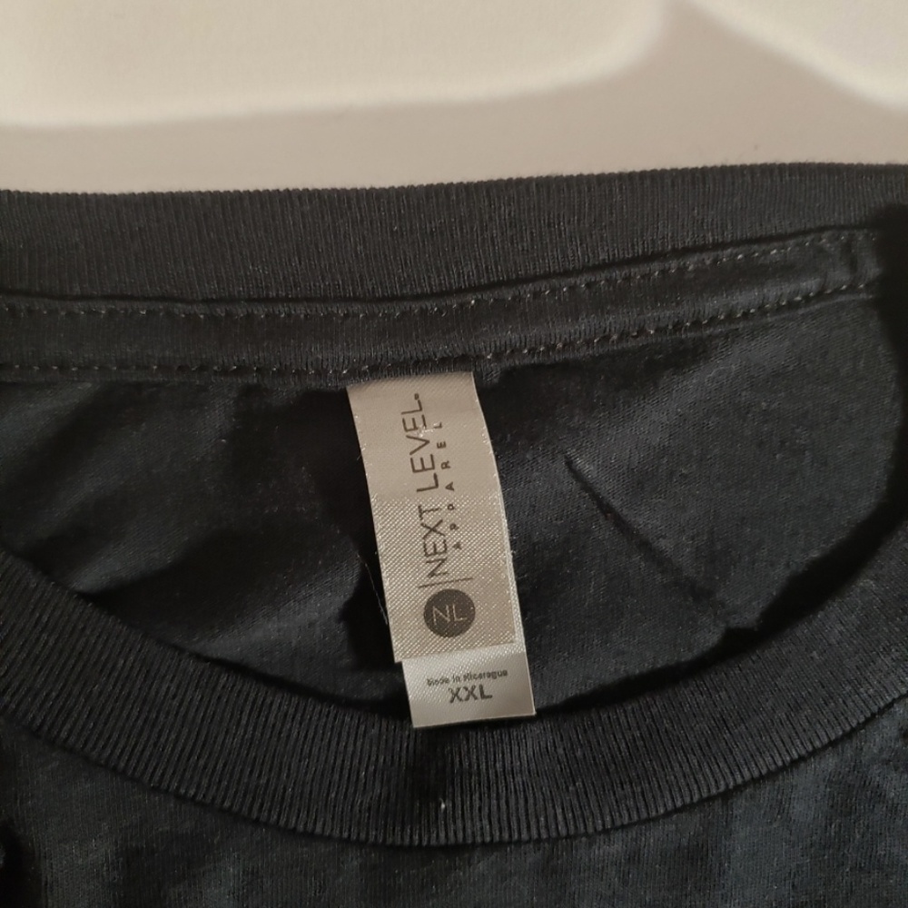 NWOT Men's T Shirt - Picture 4 of 4